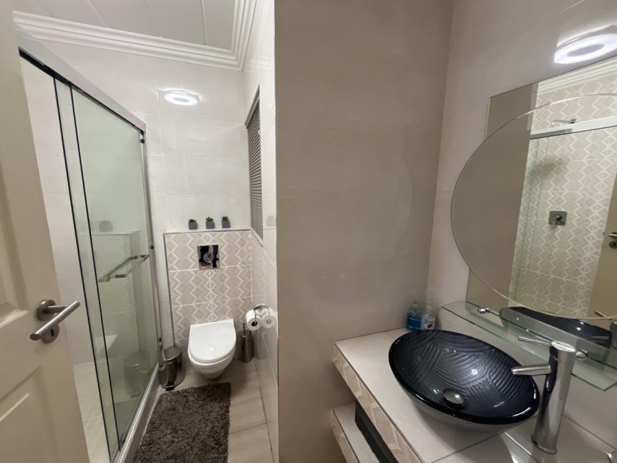 To Let 3 Bedroom Property for Rent in Vaalpark Free State